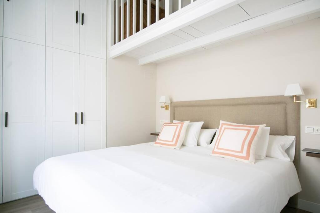 세비야 G12 Trendy And Comfy Bright Loft Meters From Bullring And Trianas Bridge, Galera Street 아파트 외부 사진